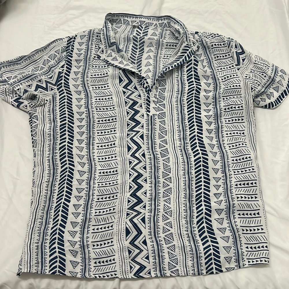 Small pattern shirt